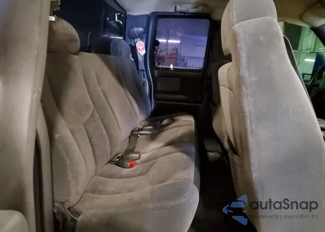 2003 Chevrolet Silverado K1500 z USA, uszkodzony, nr VIN 2GCEK19T031122997